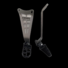 Lade das Bild im Gallery-Viewer, DBR Kit Pedane in Acciaio Inox per Piaggio Bravo e Si - DBR Factory