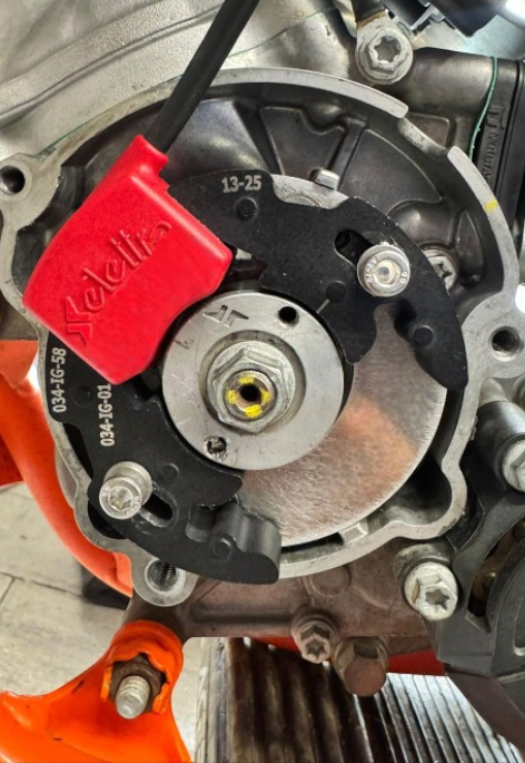 Statore Selettra - KTM Sx 50 Minicross mit Gehäuseadapterplatte
